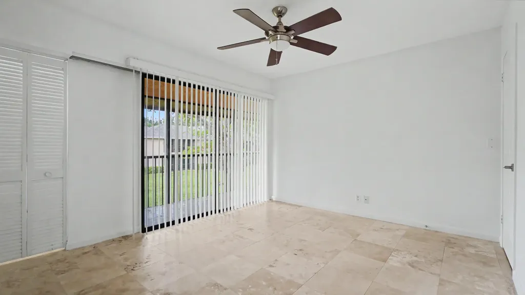3939 NE 5th Avenue Boca Raton FL 33431