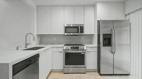 3939 NE 5th Avenue Boca Raton FL 33431