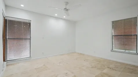 3939 NE 5th Avenue Boca Raton FL 33431