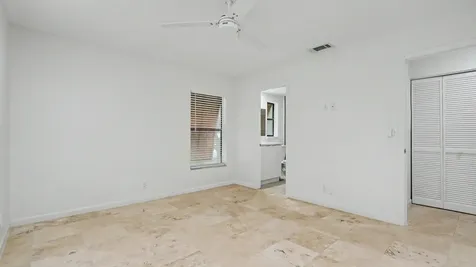 3939 NE 5th Avenue Boca Raton FL 33431
