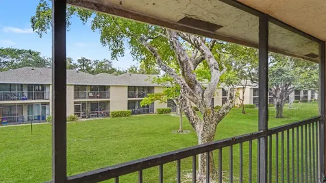 3939 NE 5th Avenue Boca Raton FL 33431