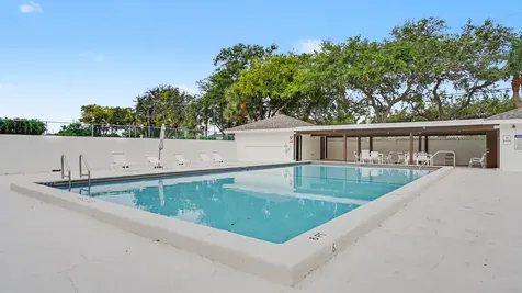 3939 NE 5th Avenue Boca Raton FL 33431