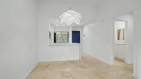 3939 NE 5th Avenue Boca Raton FL 33431