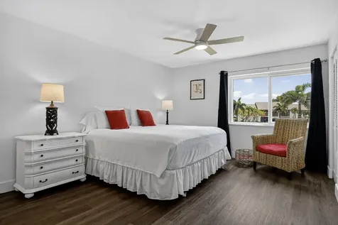 5930 Whispering Pine Way Greenacres FL 33463