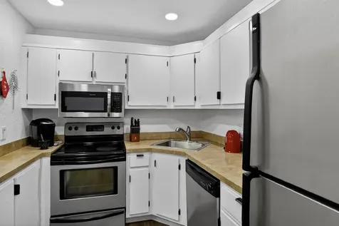 5930 Whispering Pine Way Greenacres FL 33463