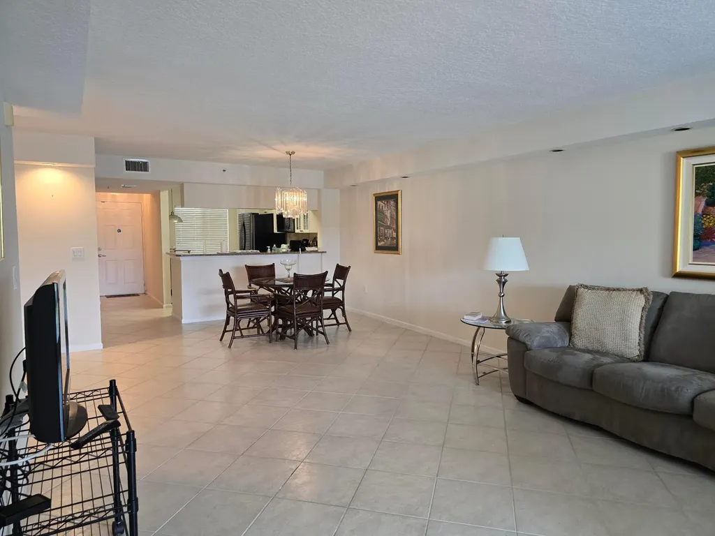 12547 Imperial Isle Drive Boynton Beach FL 33437