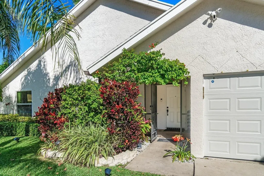 22525 Swordfish Drive Boca Raton FL 33428
