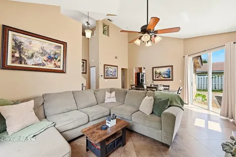 4529 NW 60th Court Coconut Creek FL 33073