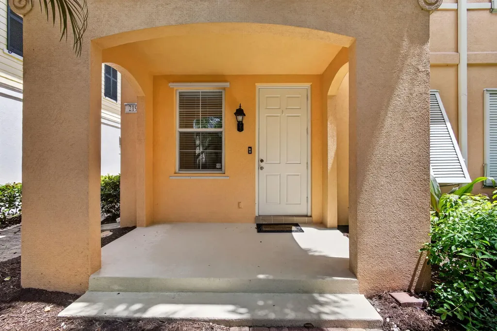 219 Soriano Drive Jupiter FL 33458