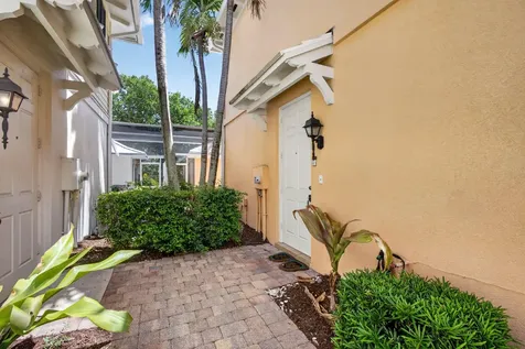 219 Soriano Drive Jupiter FL 33458