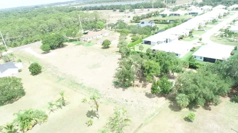4716 58th Avenue Vero Beach FL 32967