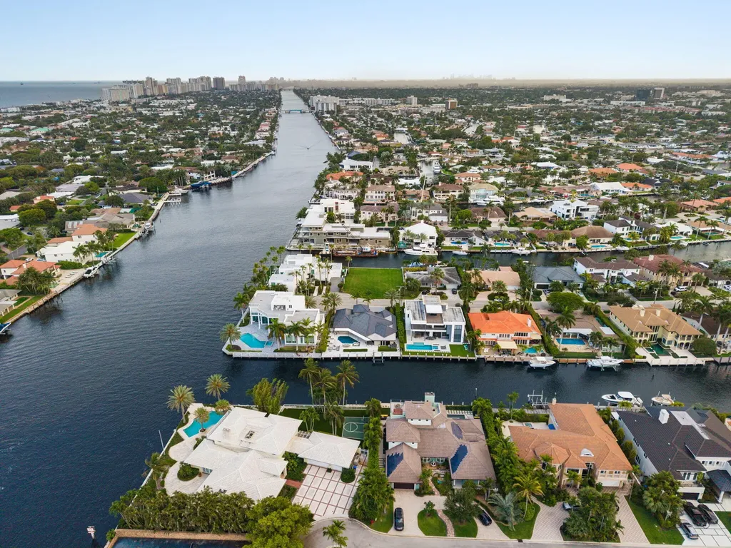 3321 NE 59th Street Fort Lauderdale FL 33308