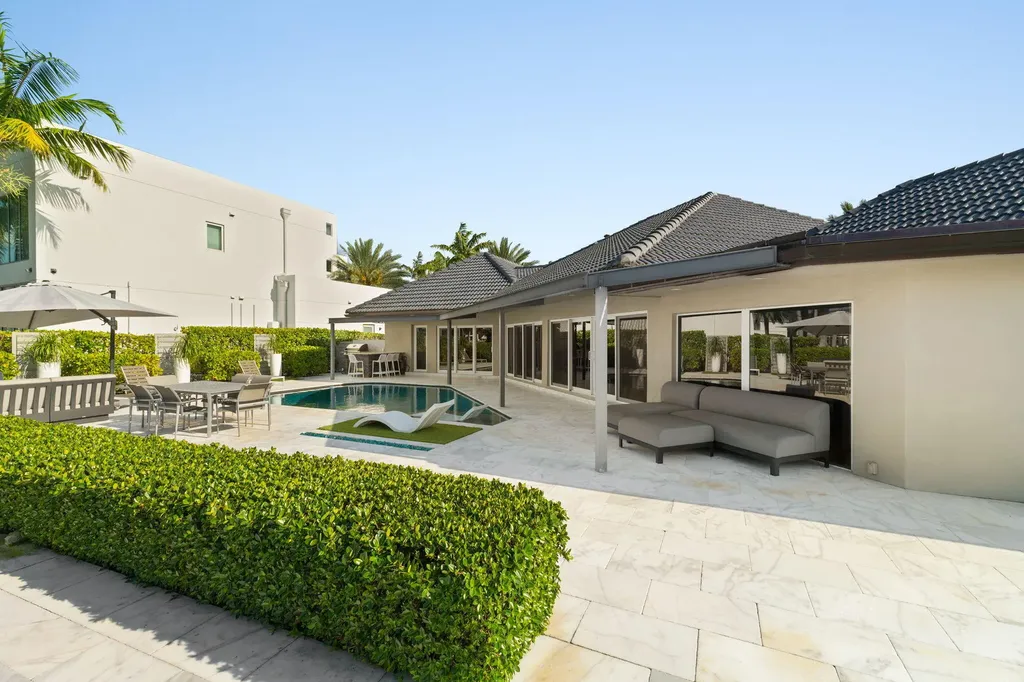 3321 NE 59th Street Fort Lauderdale FL 33308
