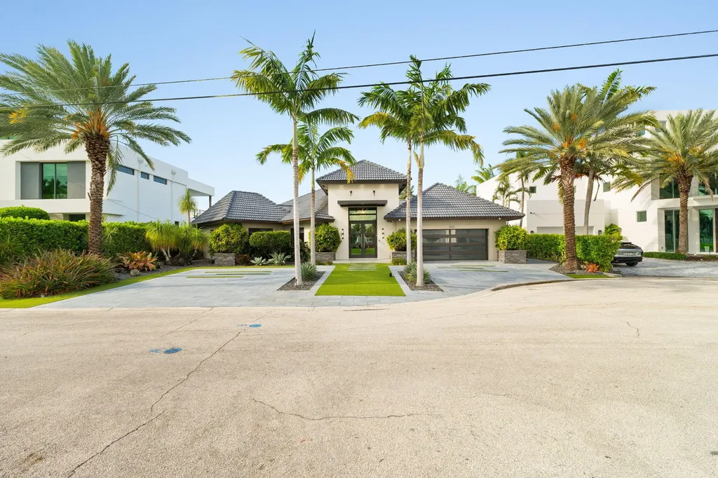 3321 NE 59th Street Fort Lauderdale FL 33308
