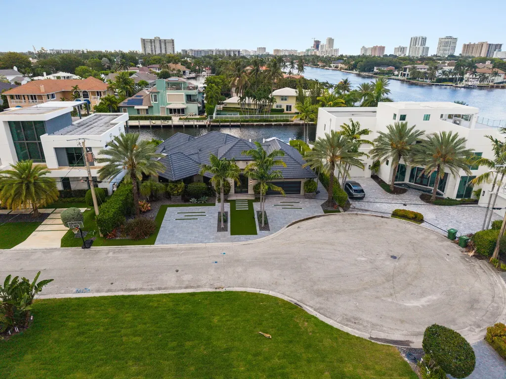 3321 NE 59th Street Fort Lauderdale FL 33308