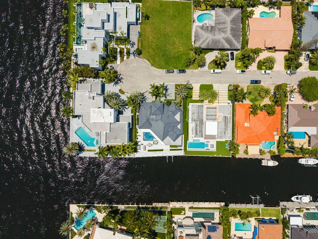 3321 NE 59th Street Fort Lauderdale FL 33308