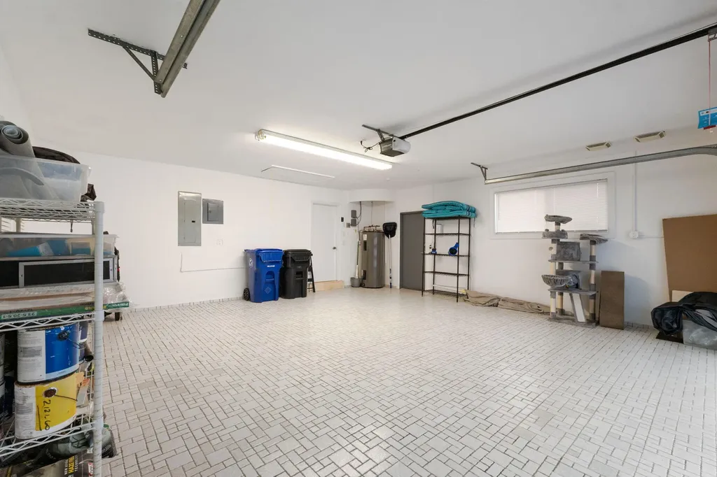 3321 NE 59th Street Fort Lauderdale FL 33308