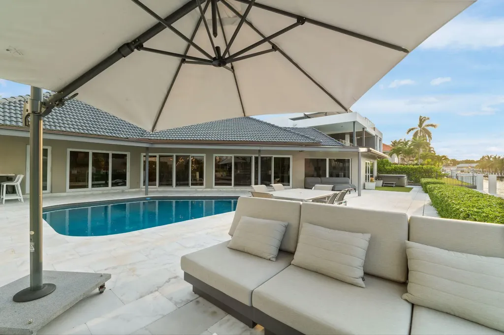 3321 NE 59th Street Fort Lauderdale FL 33308