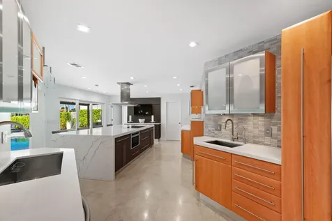 3321 NE 59th Street Fort Lauderdale FL 33308