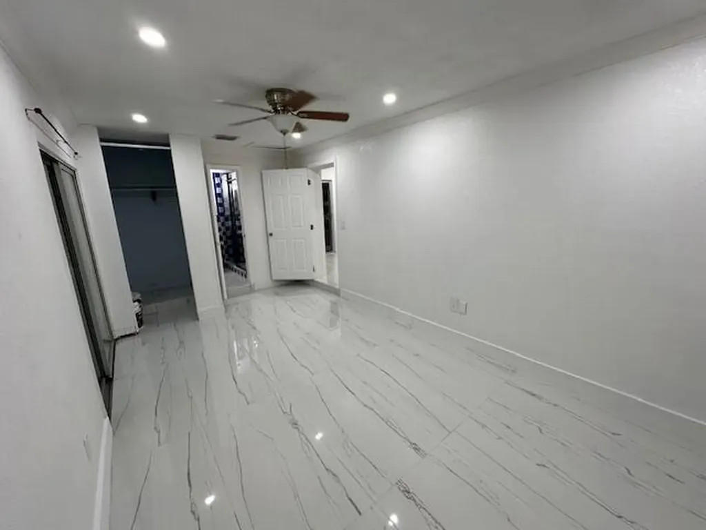 1660 SW 28th Avenue Fort Lauderdale FL 33312