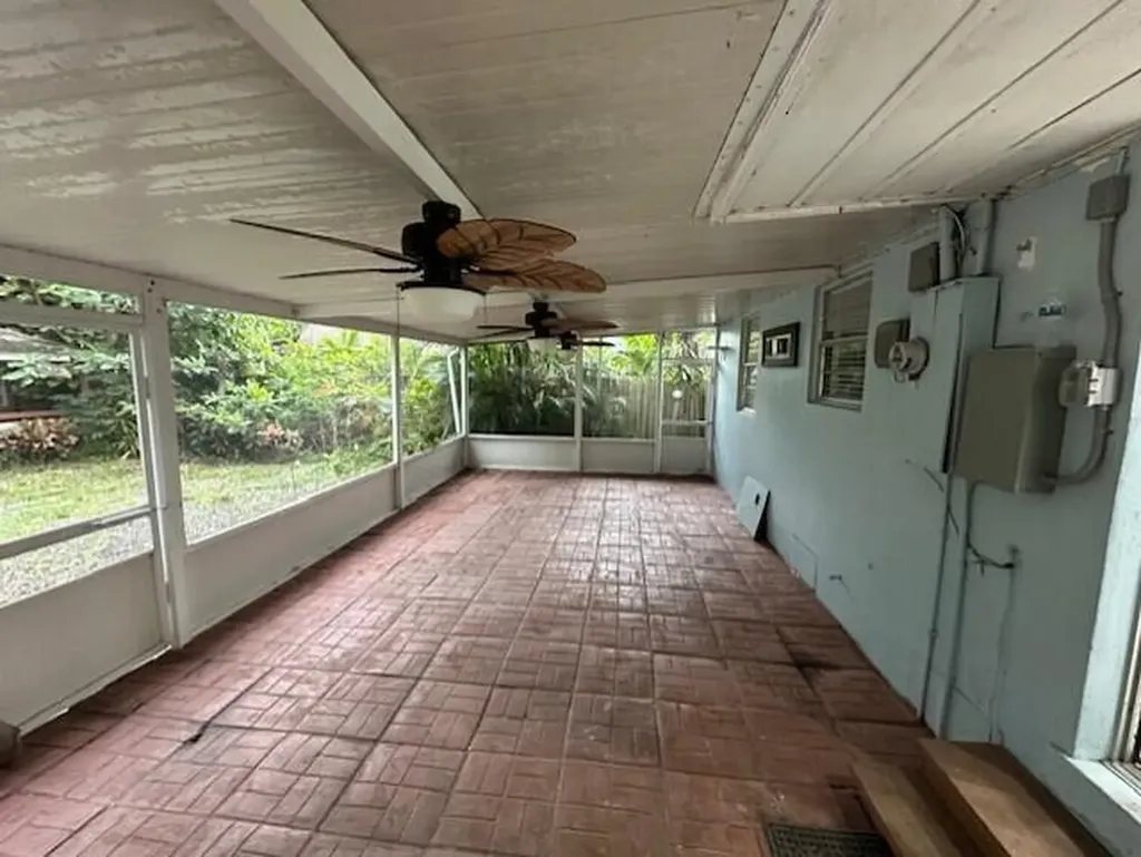 1660 SW 28th Avenue Fort Lauderdale FL 33312