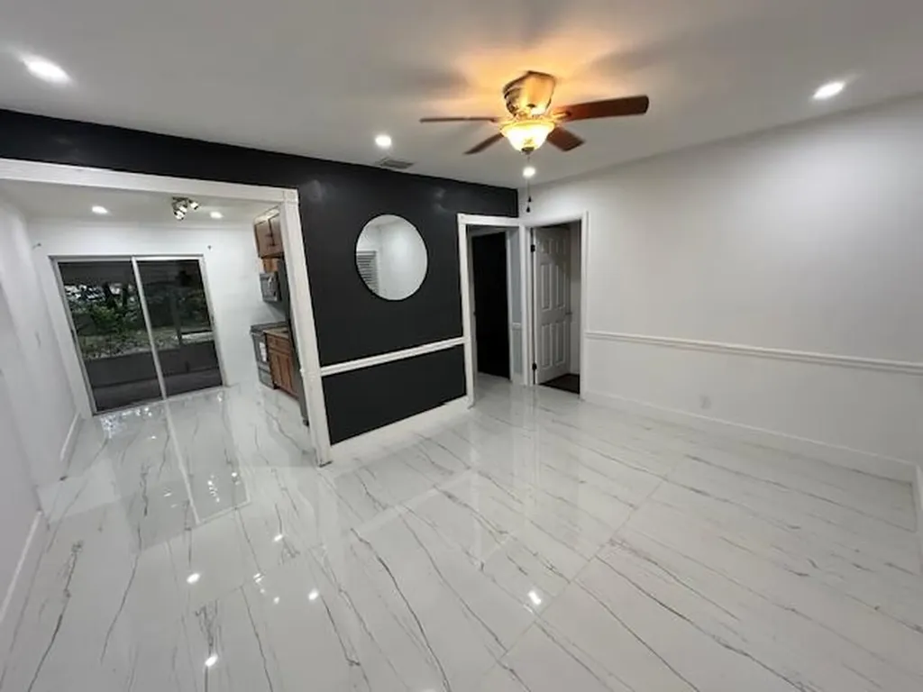 1660 SW 28th Avenue Fort Lauderdale FL 33312