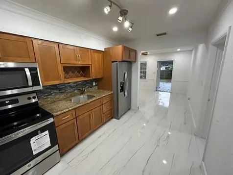 1660 SW 28th Avenue Fort Lauderdale FL 33312