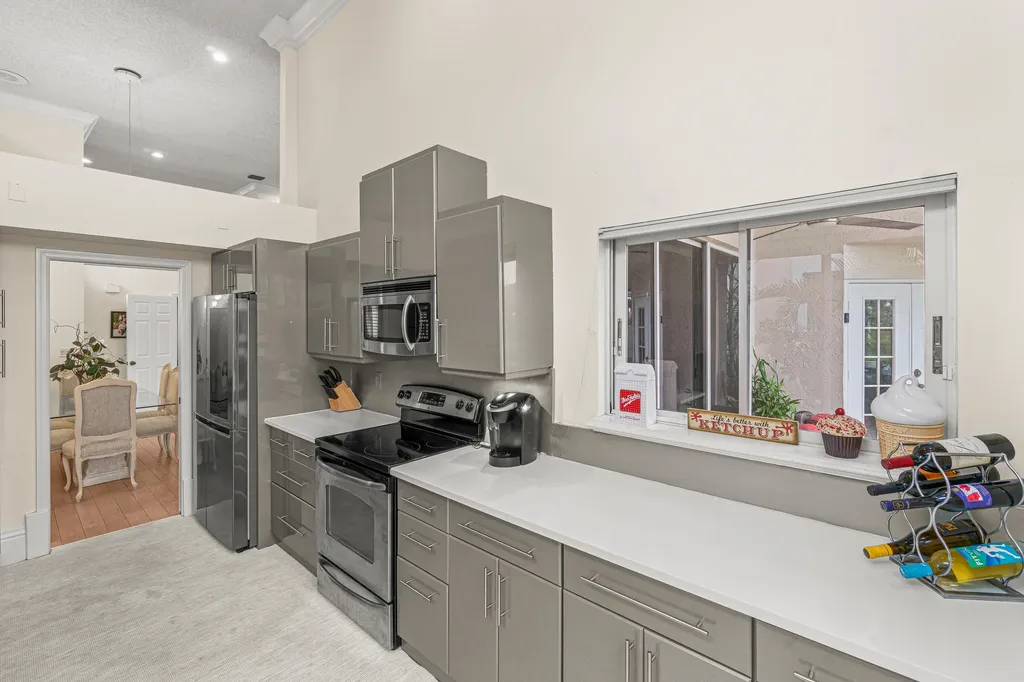 5246 Windsor Parke Drive Boca Raton FL 33496