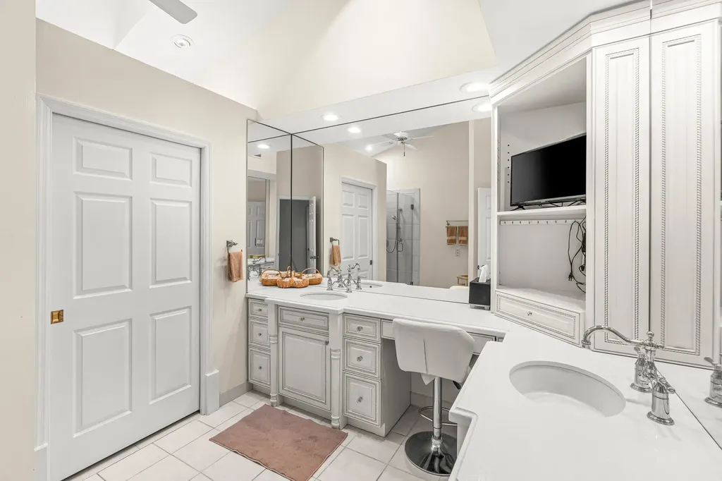 5246 Windsor Parke Drive Boca Raton FL 33496
