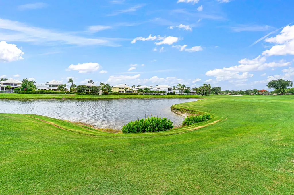 5246 Windsor Parke Drive Boca Raton FL 33496