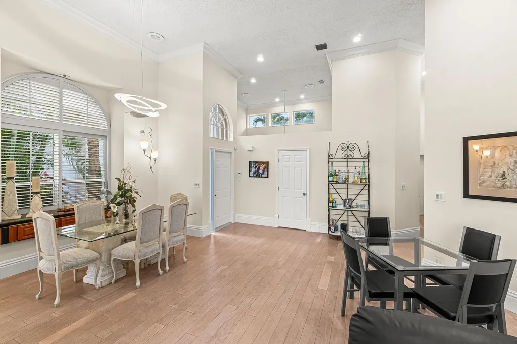 5246 Windsor Parke Drive Boca Raton FL 33496