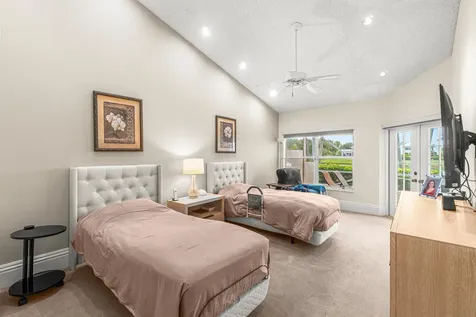 5246 Windsor Parke Drive Boca Raton FL 33496