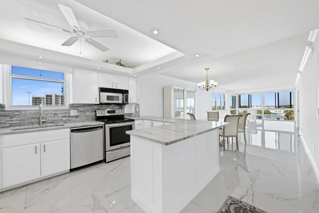 3100 NE 49th Street Fort Lauderdale FL 33308