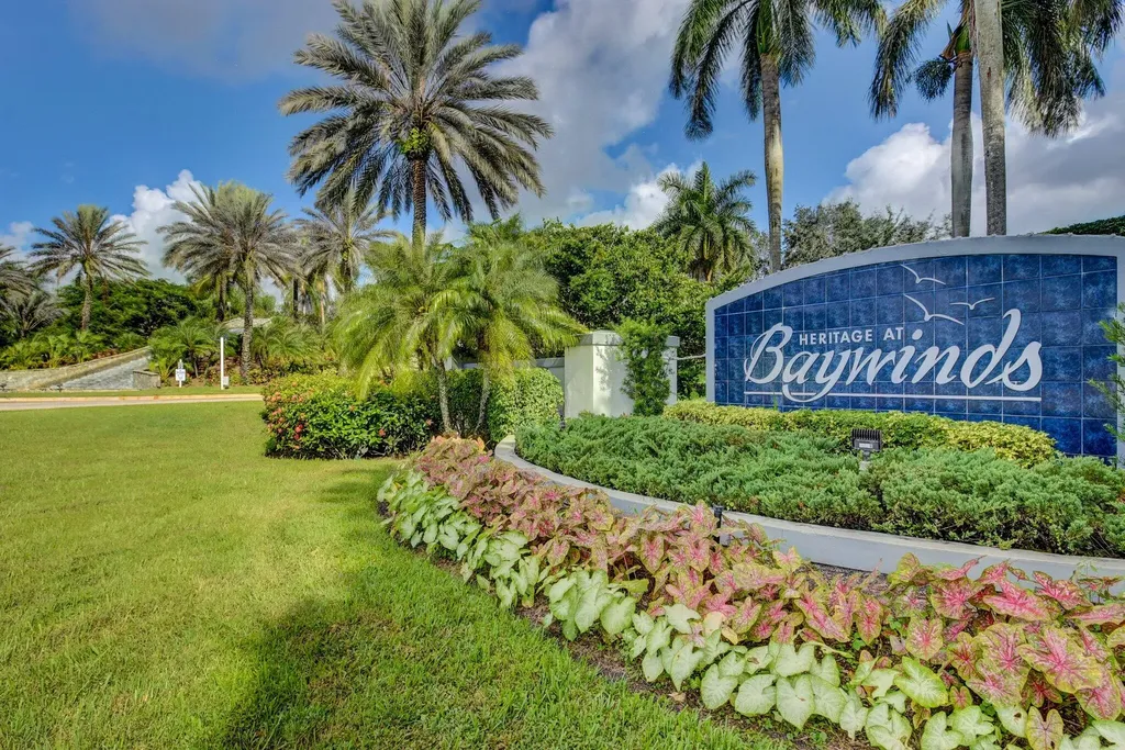 2752 Clipper Circle West Palm Beach FL 33411