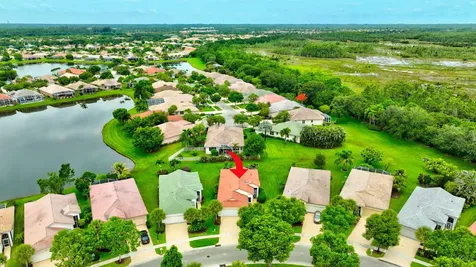 2752 Clipper Circle West Palm Beach FL 33411
