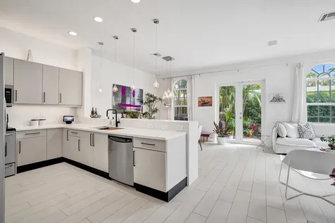 2636 NE 9th Avenue Wilton Manors FL 33334