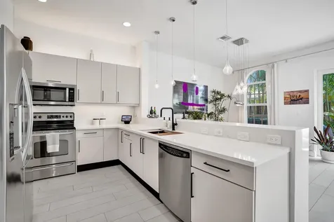 2636 NE 9th Avenue Wilton Manors FL 33334