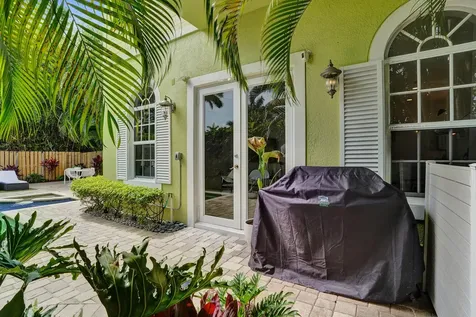 2636 NE 9th Avenue Wilton Manors FL 33334