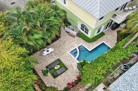 2636 NE 9th Avenue Wilton Manors FL 33334