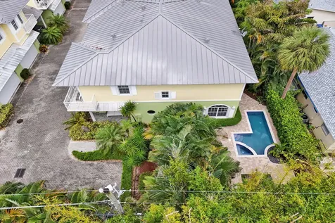 2636 NE 9th Avenue Wilton Manors FL 33334
