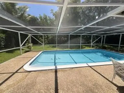 3205 NW 87th Avenue Coral Springs FL 33071