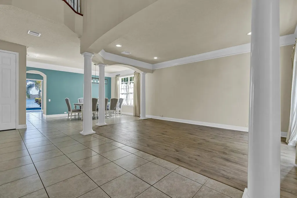10290 NW 60th Place Parkland FL 33076