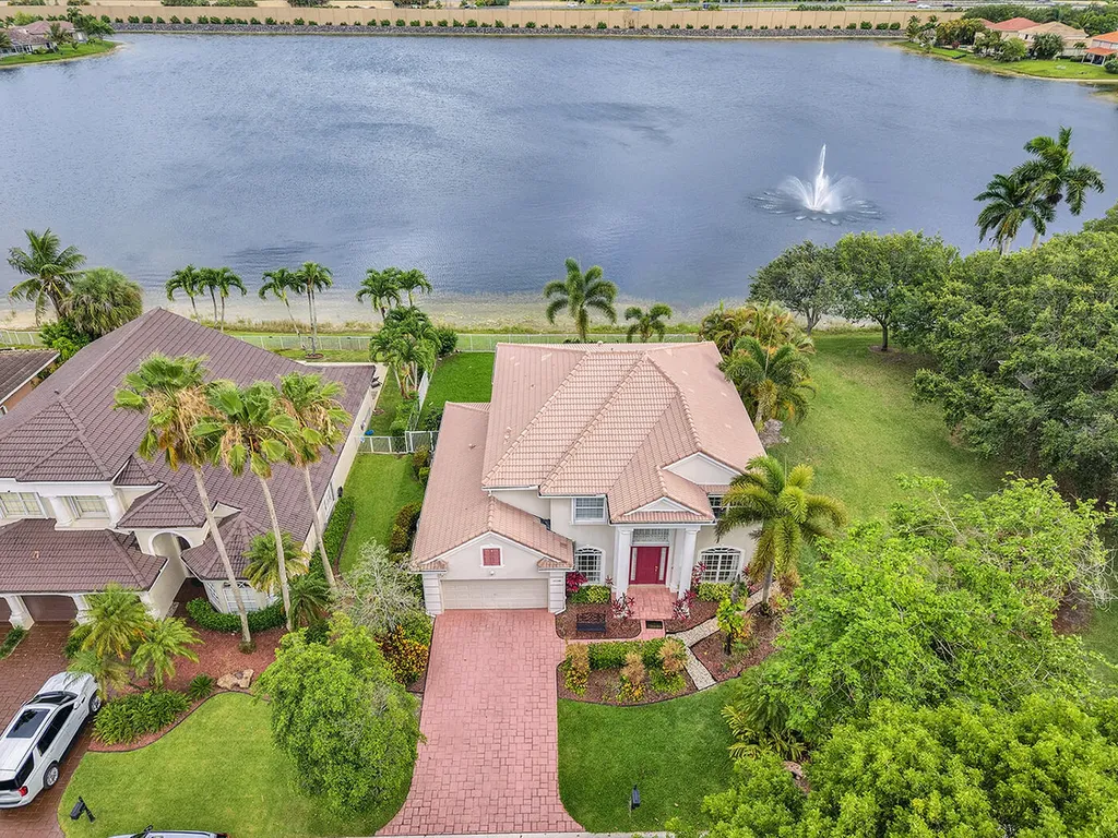10290 NW 60th Place Parkland FL 33076