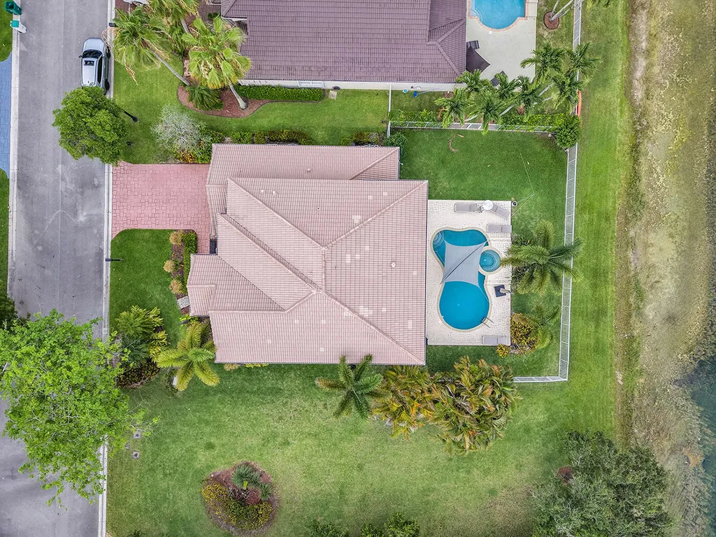 10290 NW 60th Place Parkland FL 33076