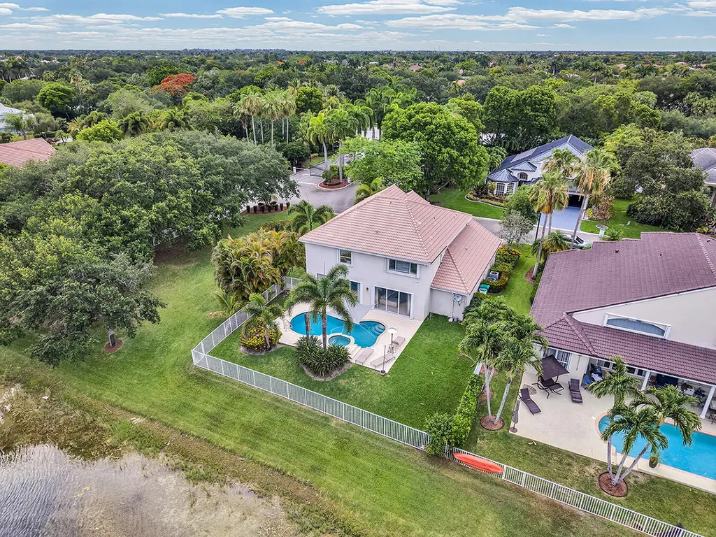 10290 NW 60th Place Parkland FL 33076