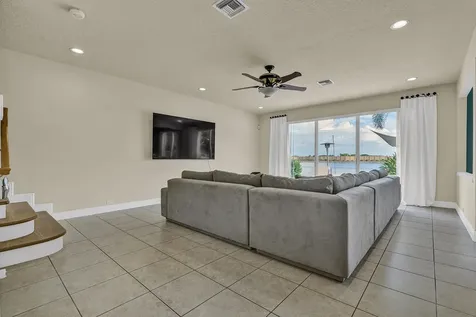 10290 NW 60th Place Parkland FL 33076