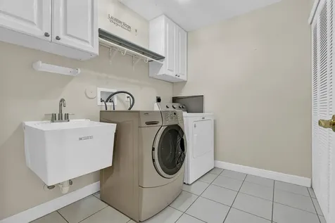 10290 NW 60th Place Parkland FL 33076