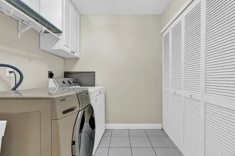 10290 NW 60th Place Parkland FL 33076