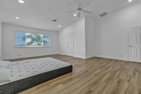 10290 NW 60th Place Parkland FL 33076
