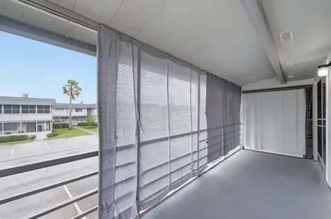 376 Saxony H Delray Beach FL 33446